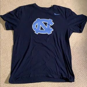 University of North Carolina Nike t-shirt M